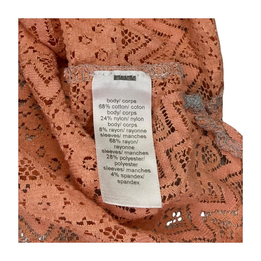 Maurices Coral Lace Front Top Grey Raglan Long Sleeves Womens Medium - Picture 7 of 7